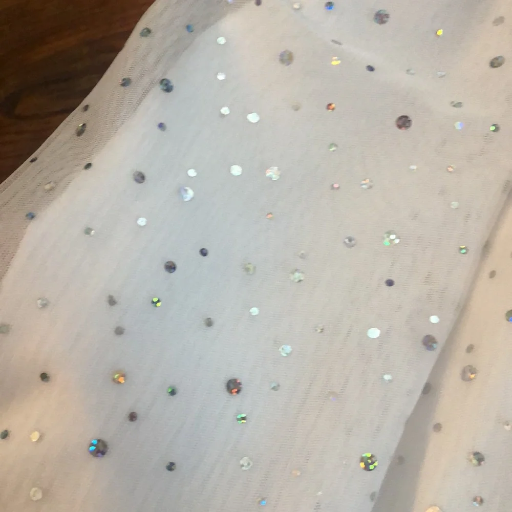Gymboree l White & Metallic Silver Iridescent Dots Tulle Skirt